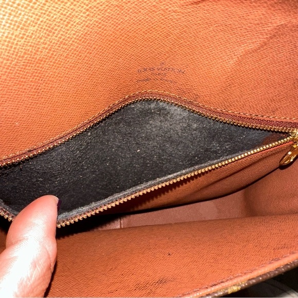 Louis Vuitton Monogram Saint Cloud GM Shoulder Bag - Picture 8 of 10